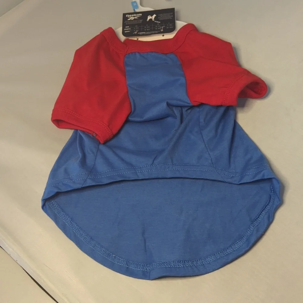 Reebok Red & Blue Dog T-Shirt  NWT Size Med